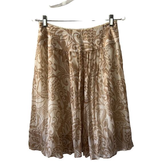 Pendleton Petite Size 6 Tan & Cream Print Crinkle Chiffon Skirt Knee Length - Picture 2 of 8